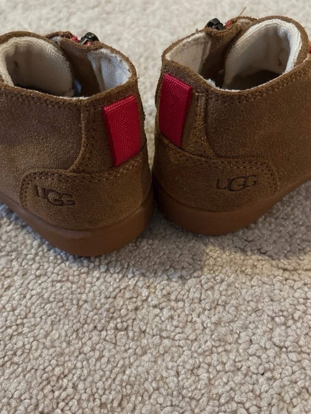 UGG Kids/Toddler Chestnut Suede Boots with Red Laces size 8